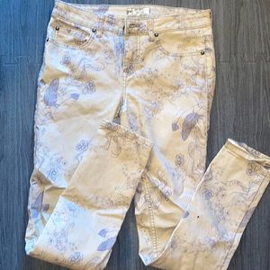 Free People Skinny Floral Jeans | 28
